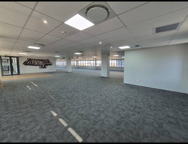 781M² OFFICE TO LET IN WOODMEAD